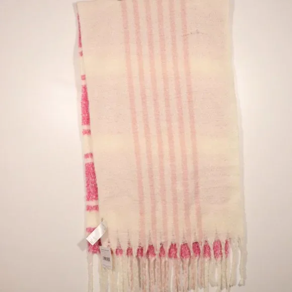 NWT Free People Gemini Plaid Blanket Scarf in Petal